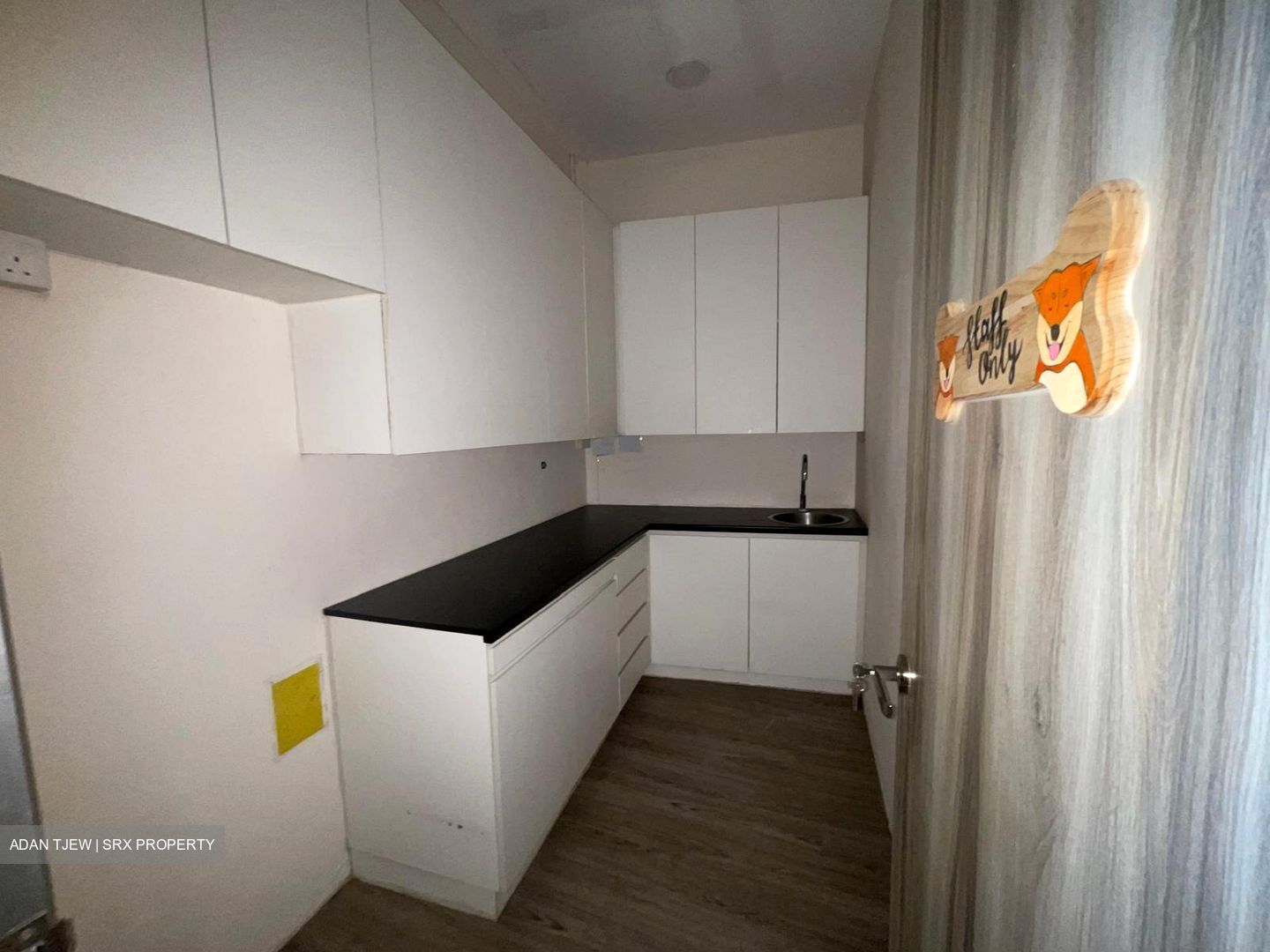 Sembawang Hills Estate (D20), Shop House #515543631